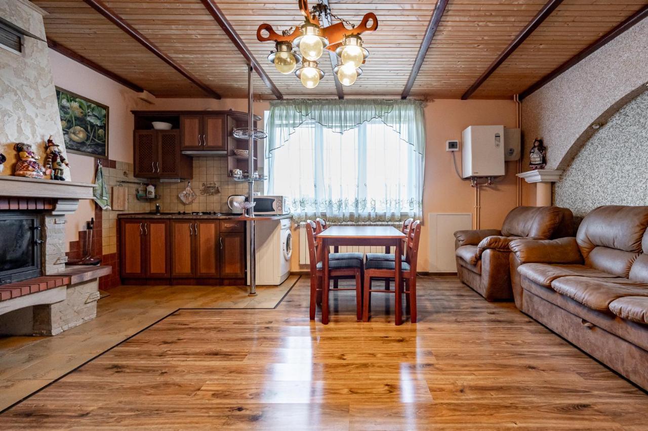 Emerald House Mykulychyn Ngoại thất bức ảnh