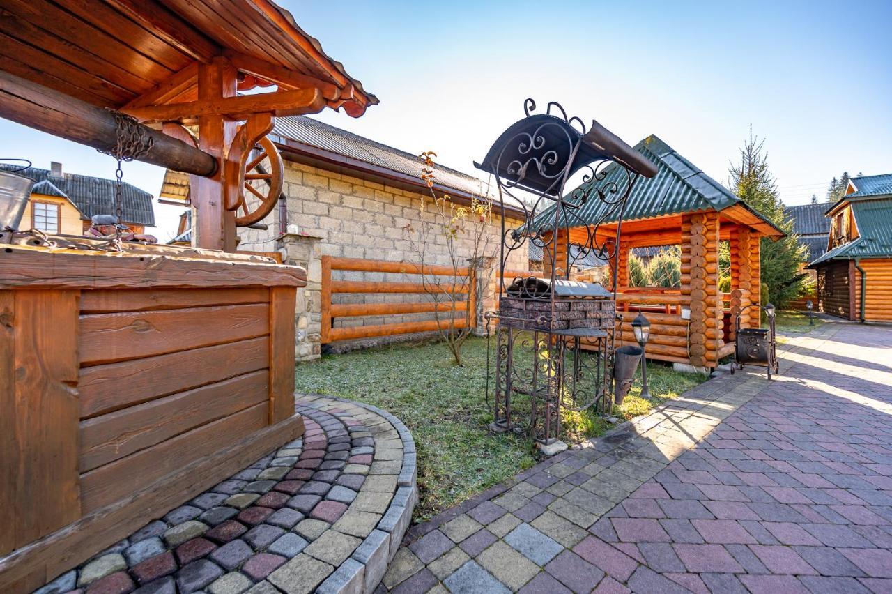Emerald House Mykulychyn Ngoại thất bức ảnh