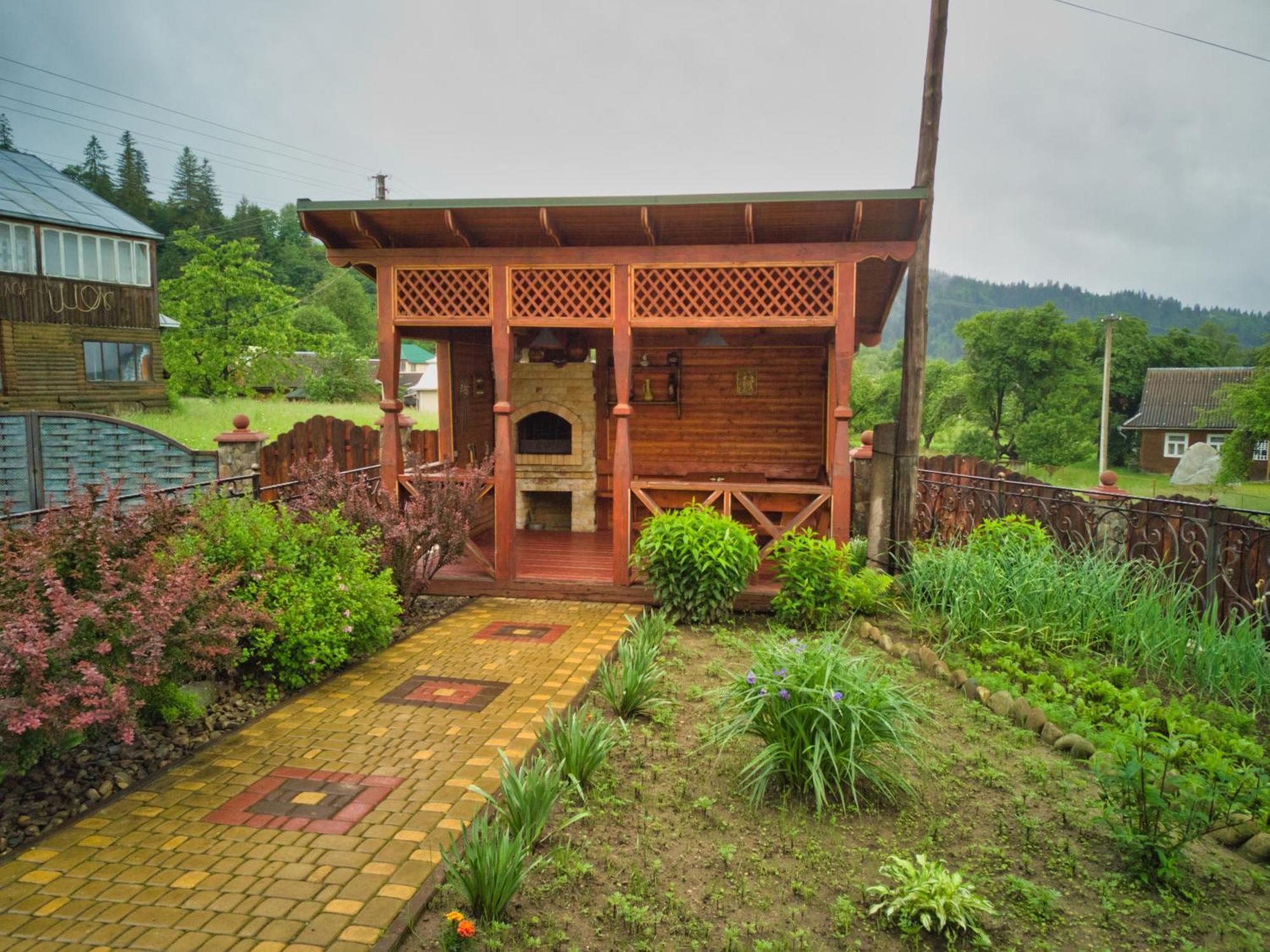 Emerald House Mykulychyn Ngoại thất bức ảnh